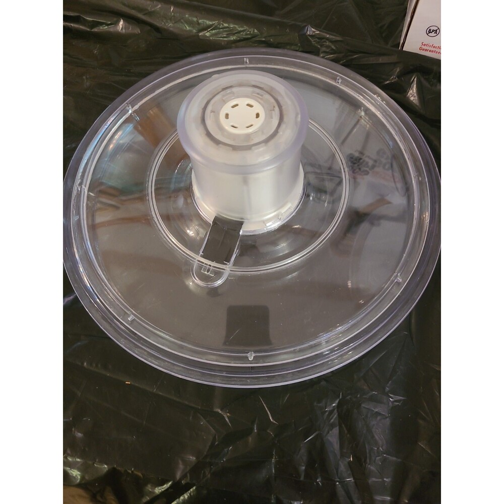 OXO Good Grips Salad Spinner Large Plastic Clear/Black/White Easy Clean - Picture 6 of 7